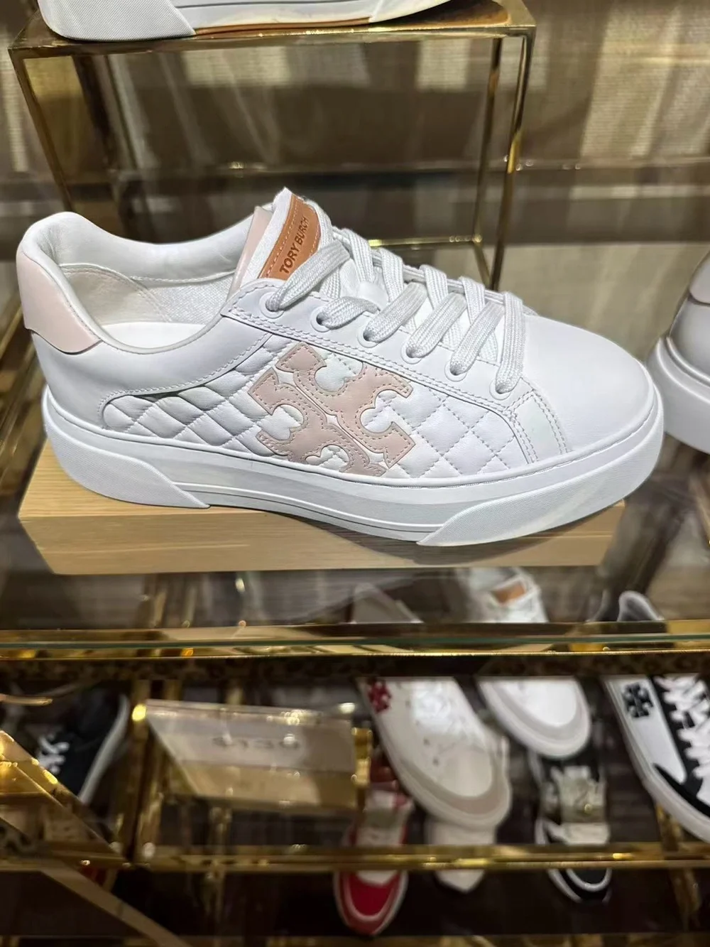 Tory Burch Quilted White Leather Platform Sneakers with Pale Pink Logo - Picture 2 of 2